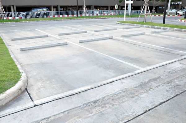 Parking Lot Resurfacing in Holly Springs