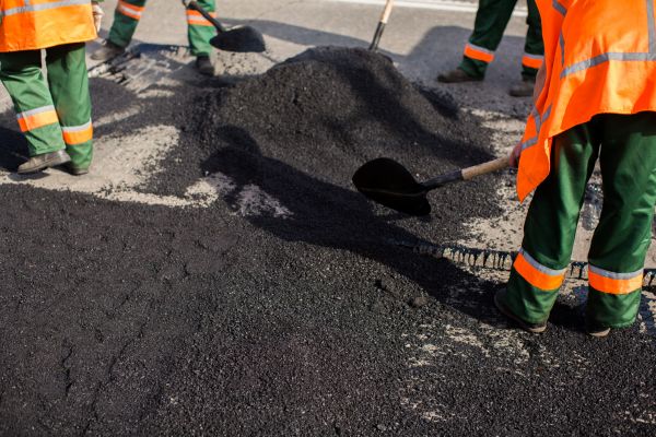 Cost of Asphalt Resurfacing in Holly Springs